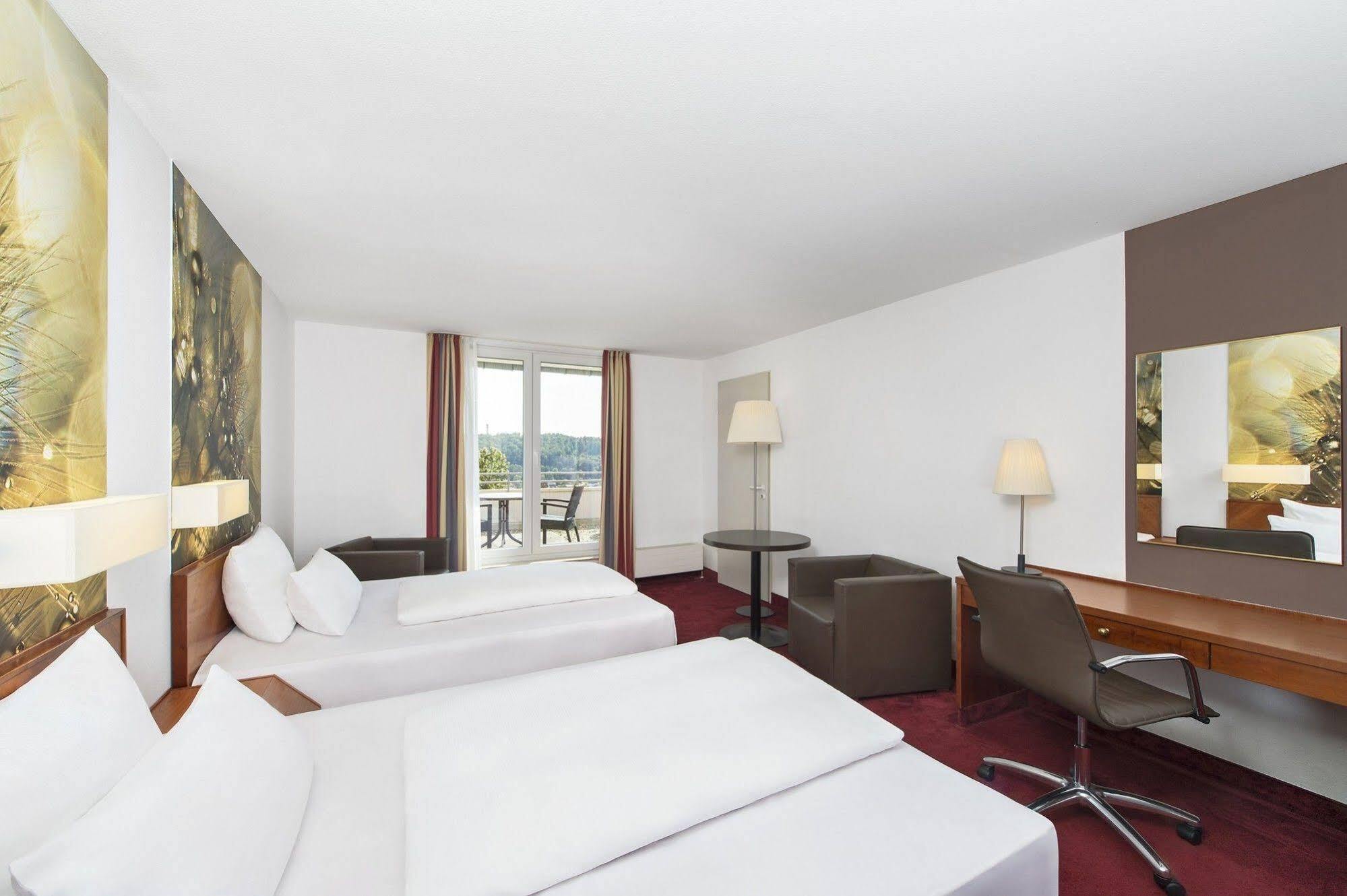 Taste Hotel Heidenheim Eksteriør bilde